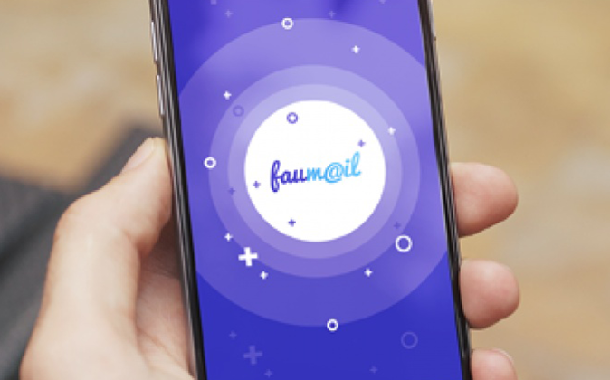 Faumail Mobile App PSD